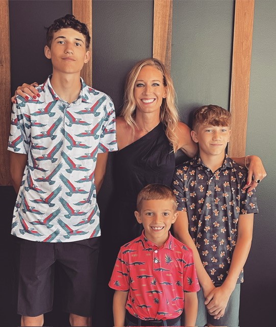 photo of erin and sons today